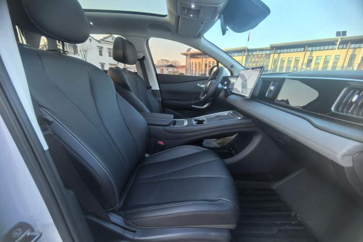 Used BYD Sealion 05 EV 2025 520 km Smart Cruise Version Right Front Seat