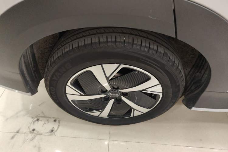 Used BYD Sealion 05 EV 2025 520 km Smart Cruise Version Right Rear Wheel Hub