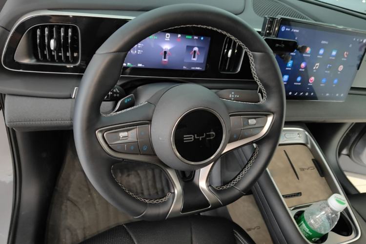 Used BYD Sealion 05 EV 2025 520 km Smart Cruise Version Steering Wheel