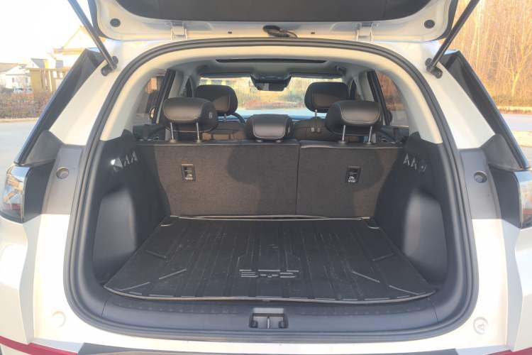Used BYD Sealion 05 EV 2025 520 km Smart Cruise Version Trunk