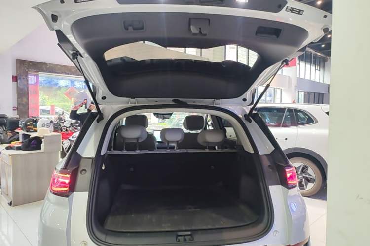 Used BYD Sealion 05 EV 2025 520 km Smart Cruise Version Trunk