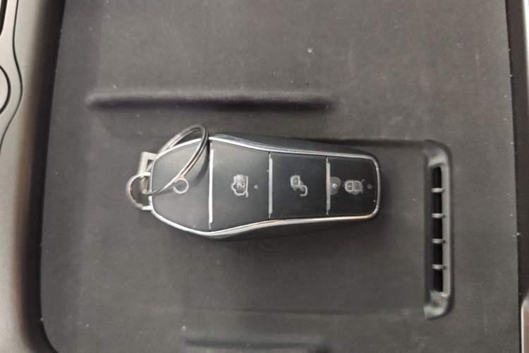 Used BYD Sealion 05 EV 2025 520 km Flagship SmartDrive Version Vehicle Key