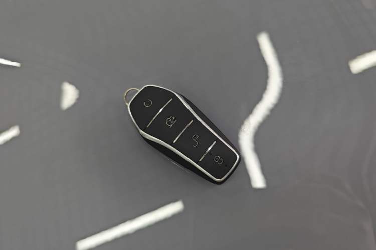 Used BYD Sealion 05 EV 2025 520 km Smart Cruise Version Vehicle Key