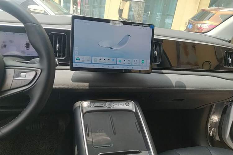 Used BYD Sealion 05 EV 2025 520 km Smart Cruise Version Audio And AC Panel