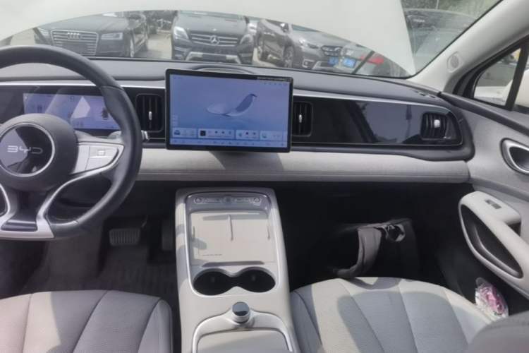 Used BYD Sealion 05 EV 2025 520 km Flagship SmartDrive Version Audio And AC Panel