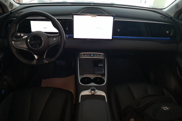 Used BYD Sealion 05 EV 2025 520 km Flagship SmartDrive Version Center Console