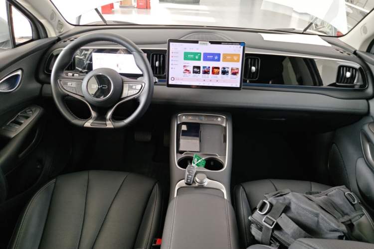 Used BYD Sealion 05 EV 2025 520 km Flagship SmartDrive Version Center Console