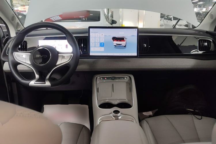 Used BYD Sealion 05 EV 2025 520 km Flagship SmartDrive Version Center Console