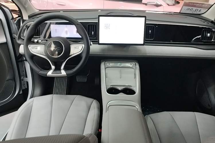 Used BYD Sealion 05 EV 2025 520 km Smart Cruise Version Center Console