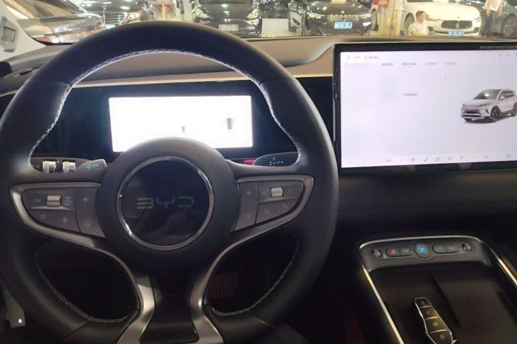 Used BYD Sealion 05 EV 2025 520 km Flagship SmartDrive Version Center Console