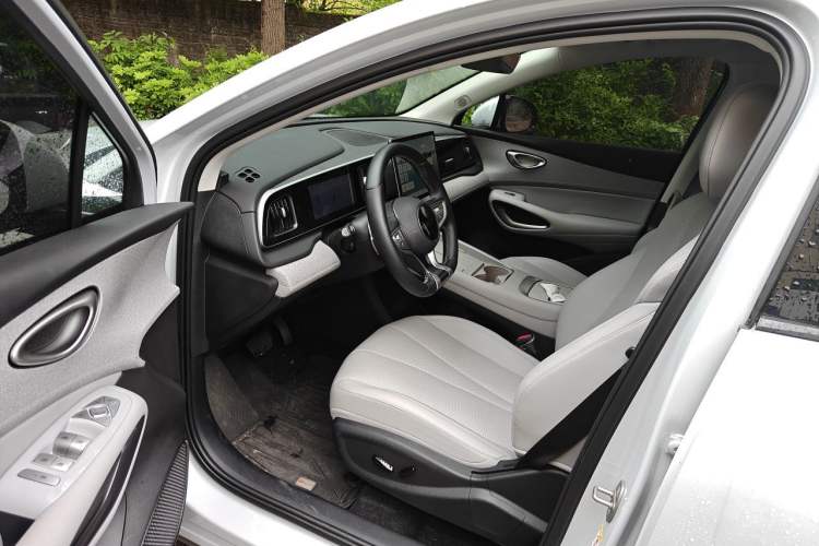Used BYD Sealion 05 EV 2025 520 km Smart Cruise Version Driver Seat