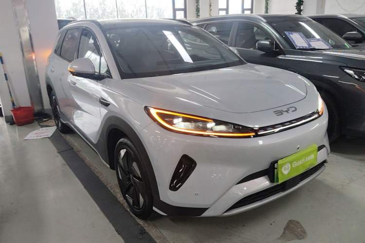 Used BYD Sealion 05 EV 2025 520 km Flagship SmartDrive Version Front Right 45 Deg