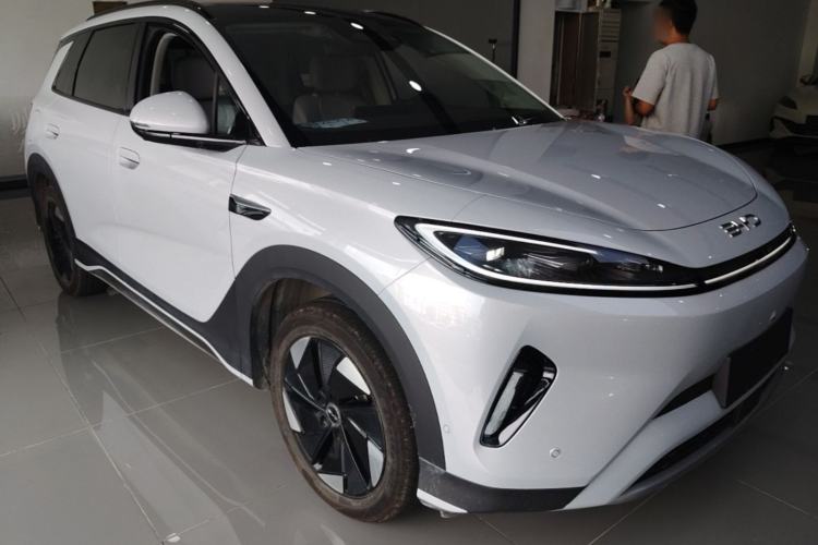 Used BYD Sealion 05 EV 2025 520 km Flagship SmartDrive Version Front Right 45 Deg