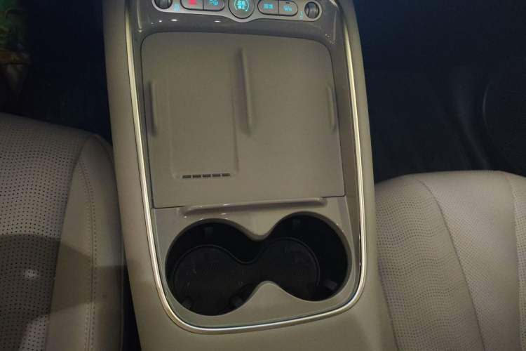 Used BYD Sealion 05 EV 2025 520 km Smart Cruise Version Gear Lever