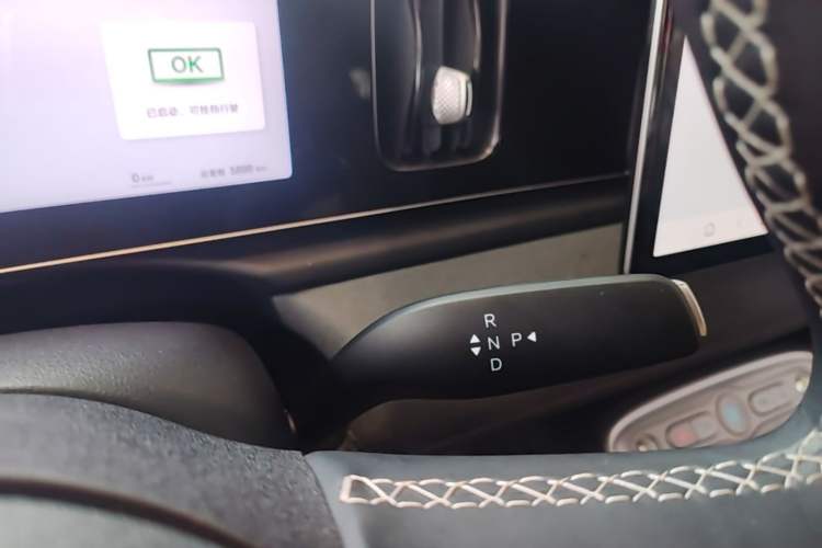 Used BYD Sealion 05 EV 2025 520 km Smart Cruise Version Gear Lever