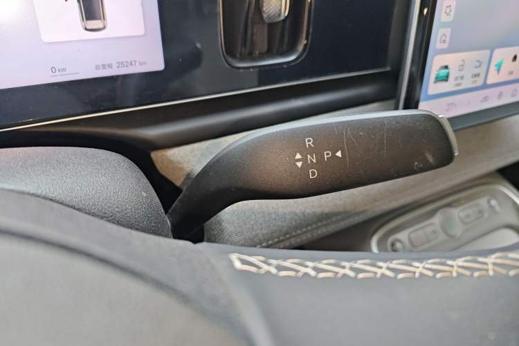 Used BYD Sealion 05 EV 2025 520 km Smart Cruise Version Gear Lever