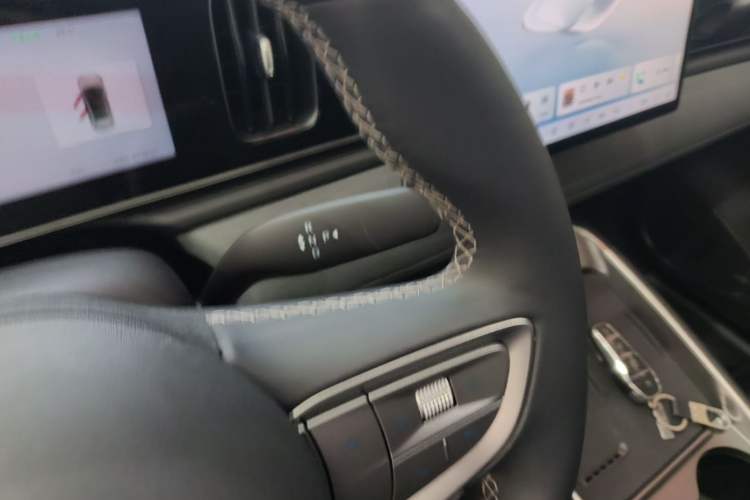 Used BYD Sealion 05 EV 2025 520 km Smart Cruise Version Gear Lever