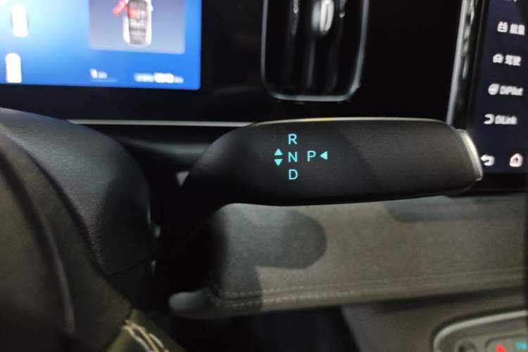 Used BYD Sealion 05 EV 2025 520 km Smart Cruise Version Gear Lever