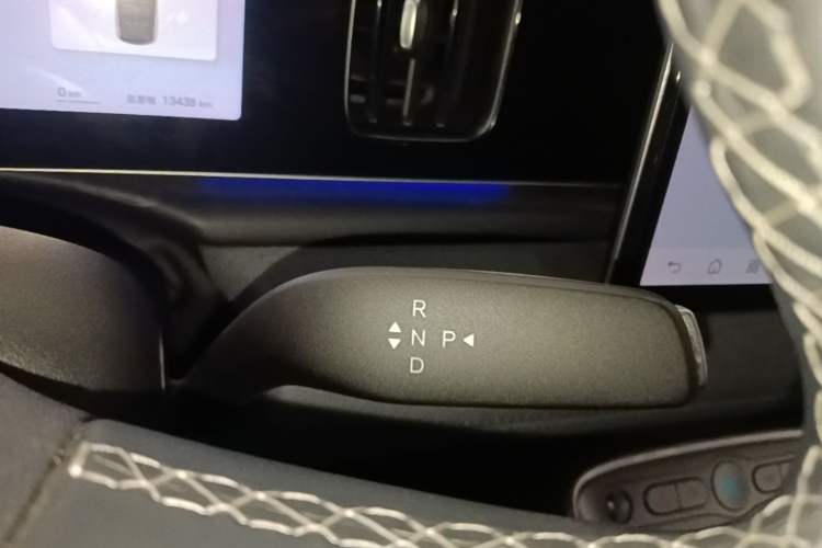 Used BYD Sealion 05 EV 2025 520 km Flagship SmartDrive Version Gear Lever