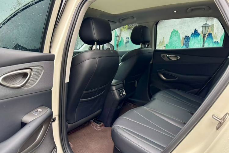 Used BYD Sealion 05 EV 2025 520 km Smart Cruise Version Interior 1