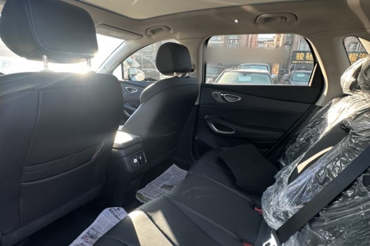 Used BYD Sealion 05 EV 2025 520 km Smart Cruise Version Interior 1