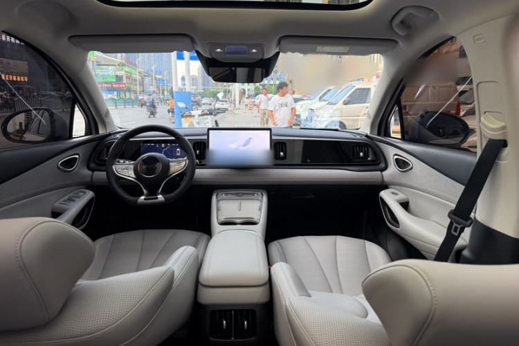 Used BYD Sealion 05 EV 2025 520 km Smart Cruise Version Interior 2