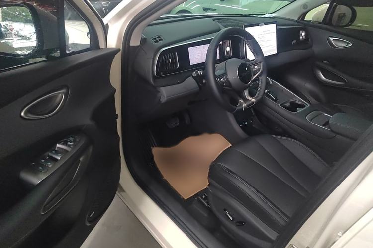 Used BYD Sealion 05 EV 2025 520 km Smart Cruise Version Interior 3