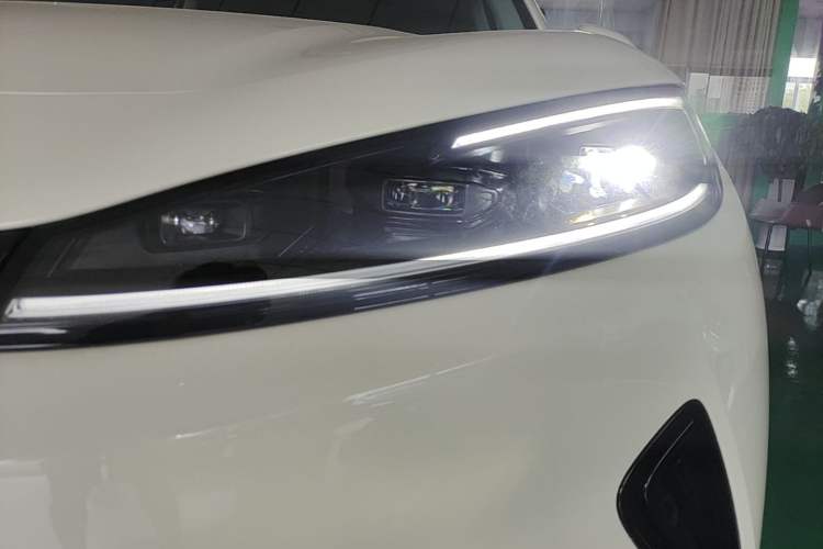 Used BYD Sealion 05 EV 2025 520 km Smart Cruise Version Left Front Headlight