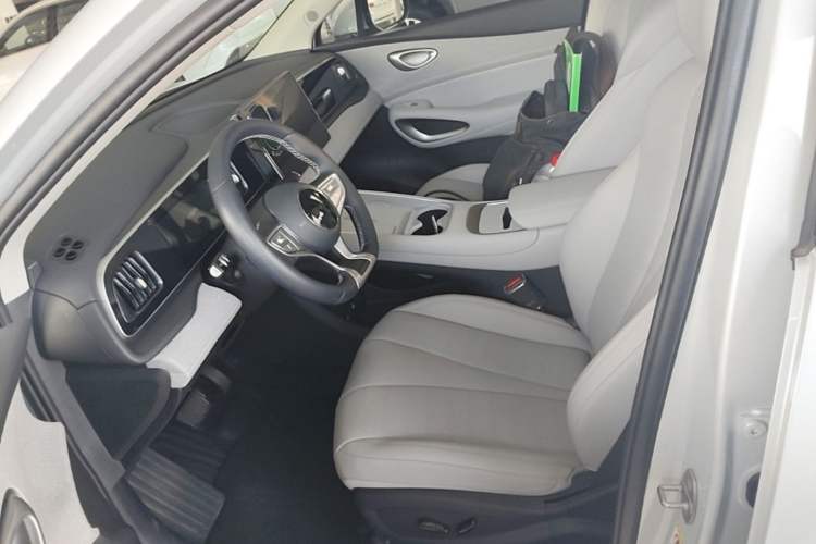 Used BYD Sealion 05 EV 2025 520 km Smart Cruise Version Left Front Seat