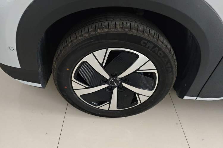 Used BYD Sealion 05 EV 2025 520 km Smart Cruise Version Left Front Wheel Hub