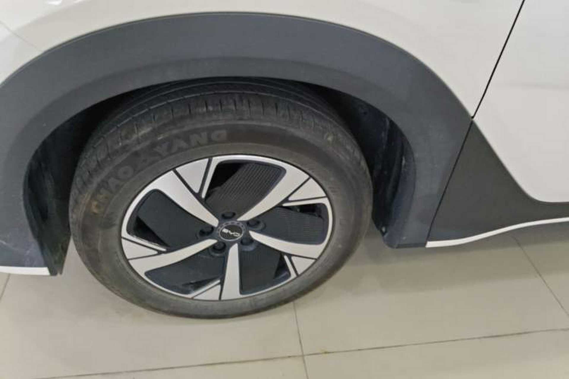 Used BYD Sealion 05 EV 2025 520 km Smart Cruise Version Left Front Wheel Hub