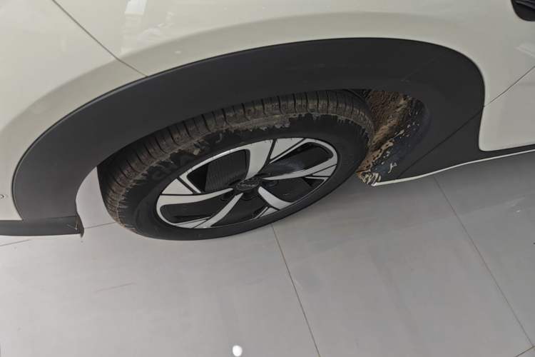 Used BYD Sealion 05 EV 2025 520 km Smart Cruise Version Left Front Wheel Hub