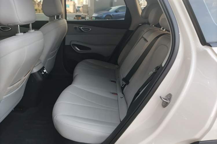 Used BYD Sealion 05 EV 2025 520 km Smart Cruise Version Left Rear Seat