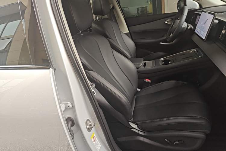 Used BYD Sealion 05 EV 2025 520 km Smart Cruise Version Right Front Seat