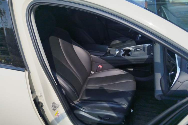 Used BYD Sealion 05 EV 2025 520 km Flagship SmartDrive Version Right Front Seat