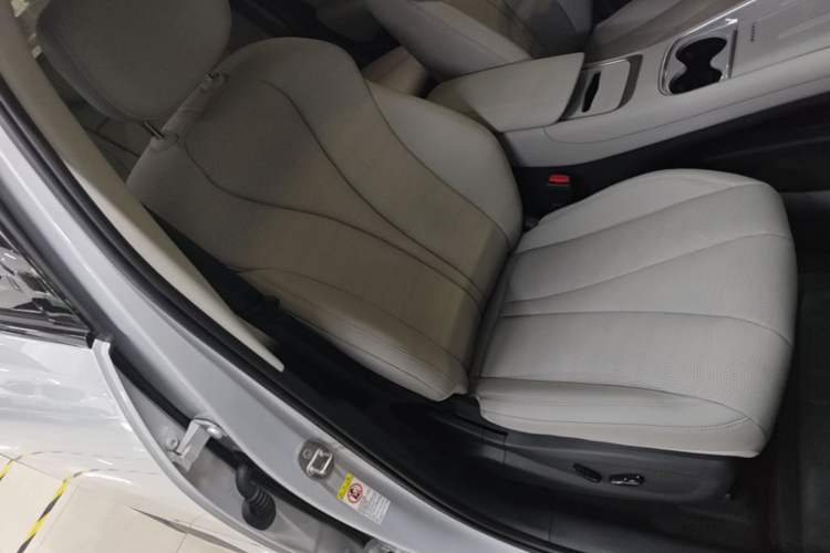 Used BYD Sealion 05 EV 2025 520 km Smart Cruise Version Right Front Seat
