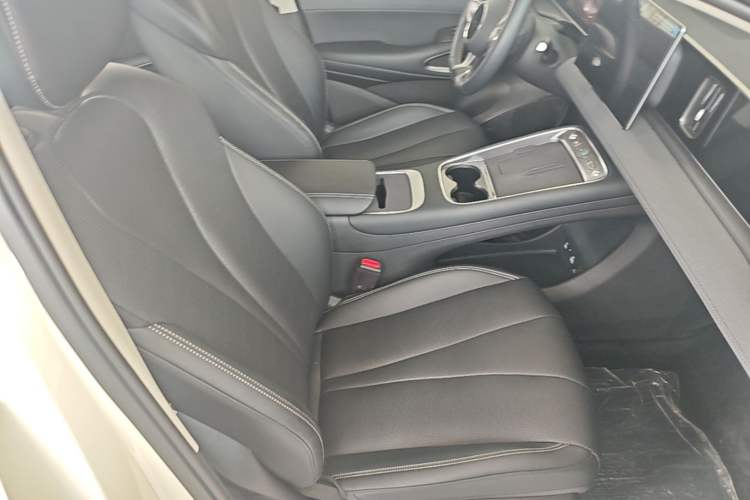Used BYD Sealion 05 EV 2025 520 km Smart Cruise Version Right Front Seat
