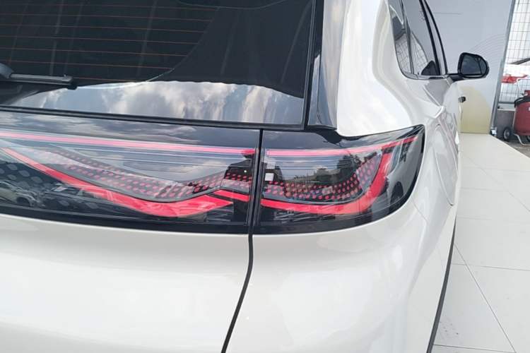 Used BYD Sealion 05 EV 2025 520 km Smart Cruise Version Right Rear Taillight