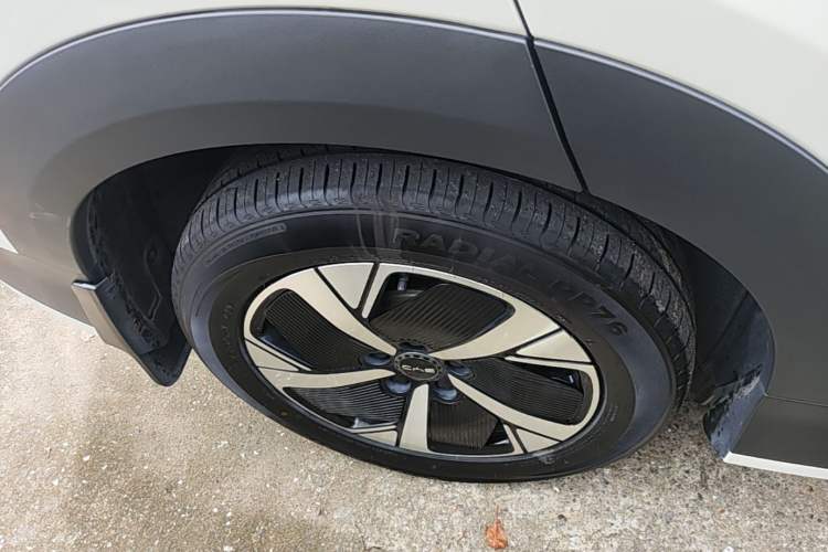 Used BYD Sealion 05 EV 2025 520 km Smart Cruise Version Right Rear Wheel Hub