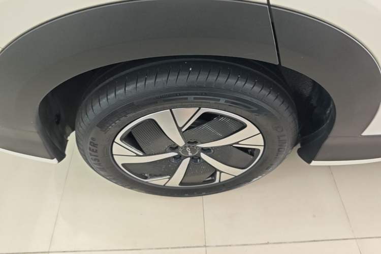 Used BYD Sealion 05 EV 2025 520 km Smart Cruise Version Right Rear Wheel Hub