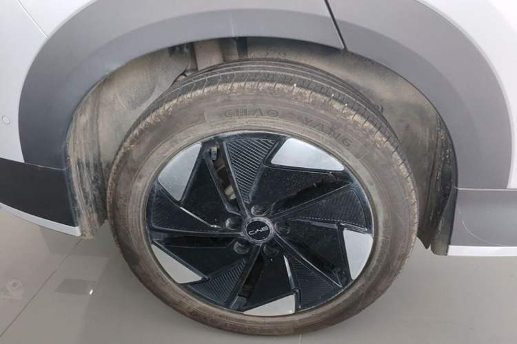 Used BYD Sealion 05 EV 2025 520 km Flagship SmartDrive Version Right Rear Wheel Hub
