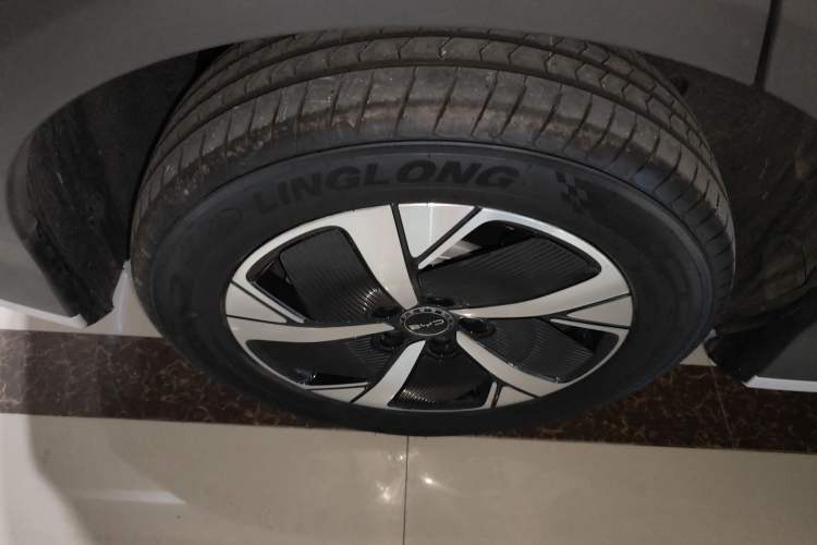 Used BYD Sealion 05 EV 2025 520 km Smart Cruise Version Right Rear Wheel Hub