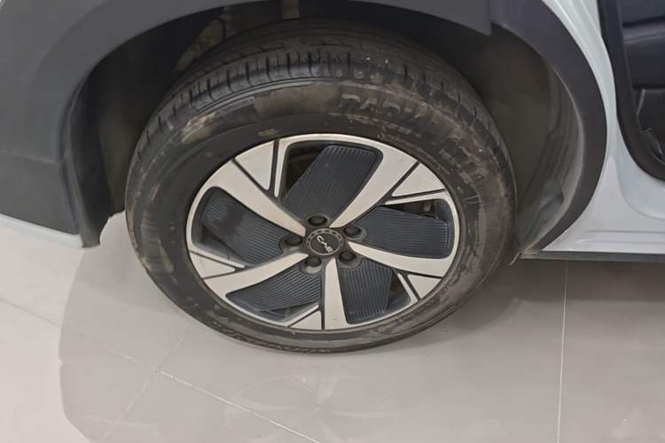 Used BYD Sealion 05 EV 2025 520 km Smart Cruise Version Right Rear Wheel Hub