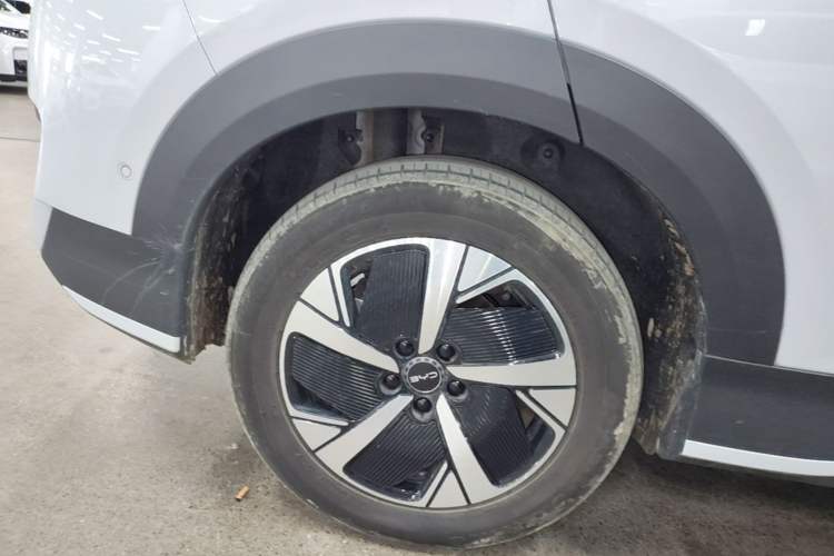 Used BYD Sealion 05 EV 2025 520 km Smart Cruise Version Right Rear Wheel Hub