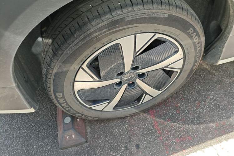 Used BYD Sealion 05 EV 2025 520 km Smart Cruise Version Right Rear Wheel Hub