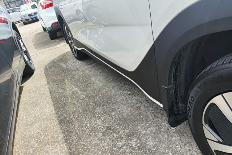 Used BYD Sealion 05 EV 2025 520 km Smart Cruise Version Right Side Sill