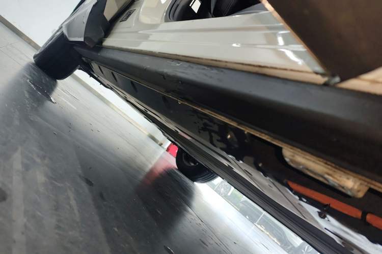 Used BYD Sealion 05 EV 2025 520 km Smart Cruise Version Right Side Sill