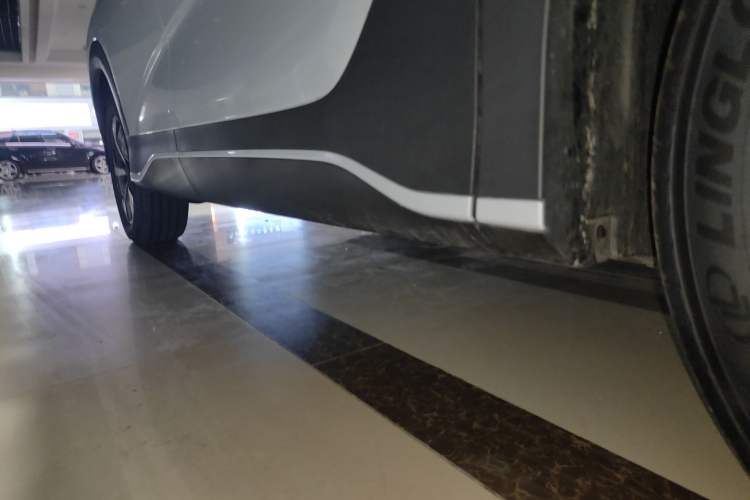 Used BYD Sealion 05 EV 2025 520 km Smart Cruise Version Right Side Sill