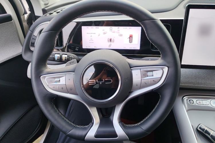 Used BYD Sealion 05 EV 2025 520 km Flagship SmartDrive Version Steering Wheel
