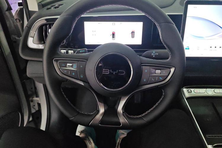 Used BYD Sealion 05 EV 2025 520 km Flagship SmartDrive Version Steering Wheel